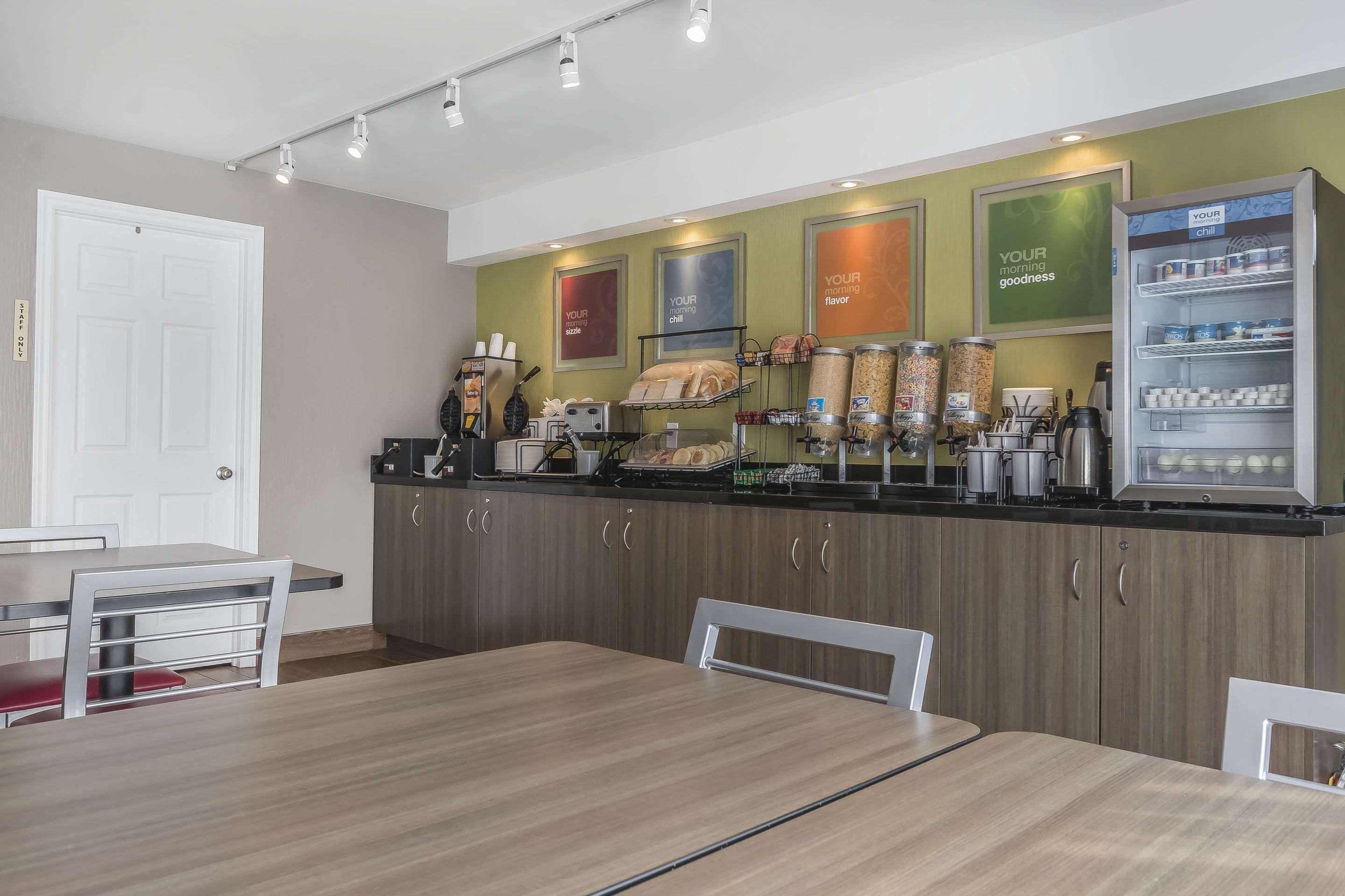 Comfort Inn Belleville Bagian luar foto